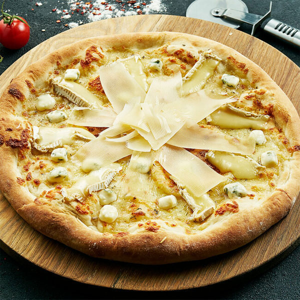 Quatre Fromage Pizza